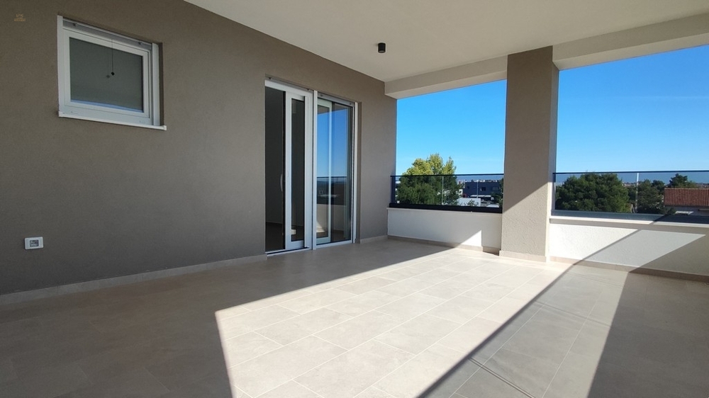 Thumbnail von Modernes Neubau-Appartement mit Meerblick