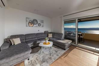 Thumbnail von Moderne Maisonettewohnung mit Panorama-Meerblick