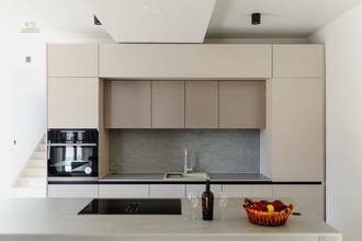 Thumbnail von Moderne Doppelhaushälfte mit Pool und Meerblick