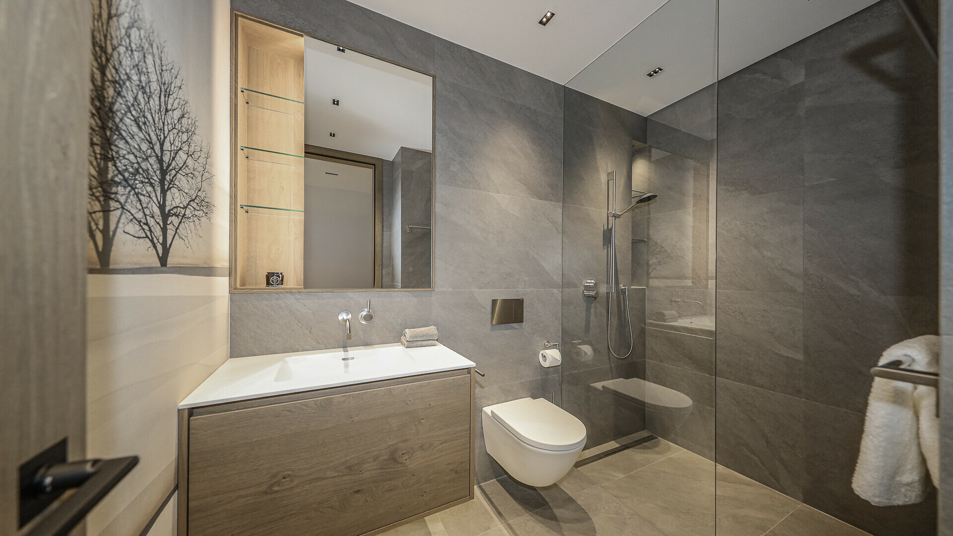 Thumbnail von THE LUXURY DIAMOND MOUNTAIN HOME