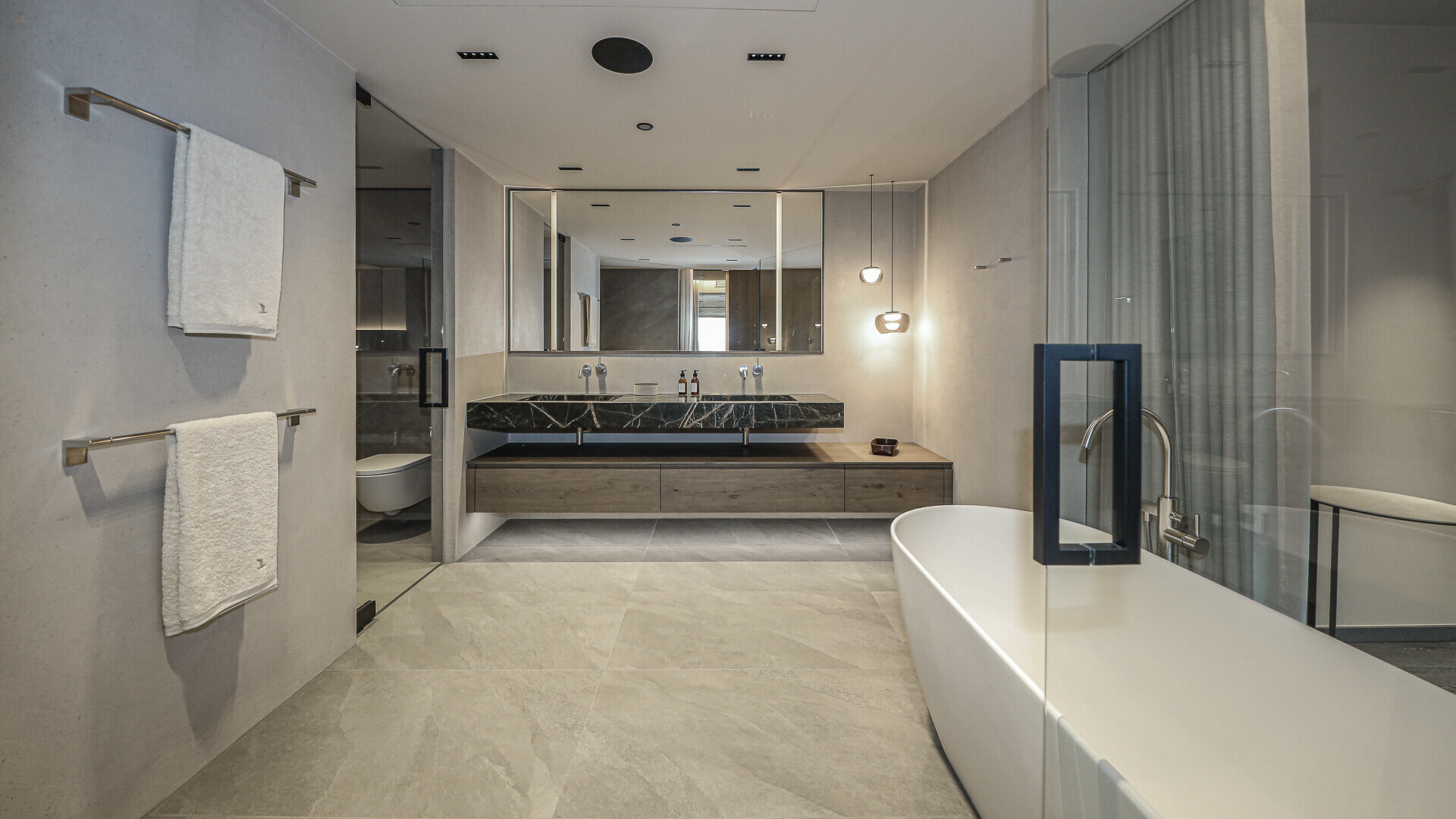 Thumbnail von THE LUXURY DIAMOND MOUNTAIN HOME