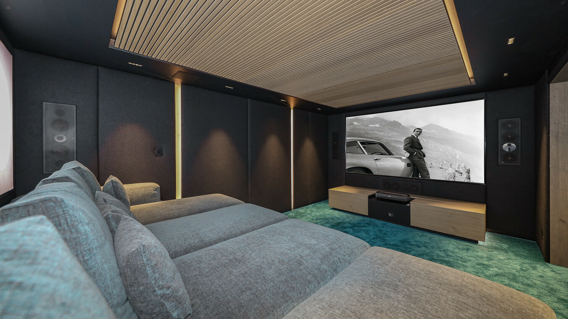 Thumbnail von THE LUXURY DIAMOND MOUNTAIN HOME