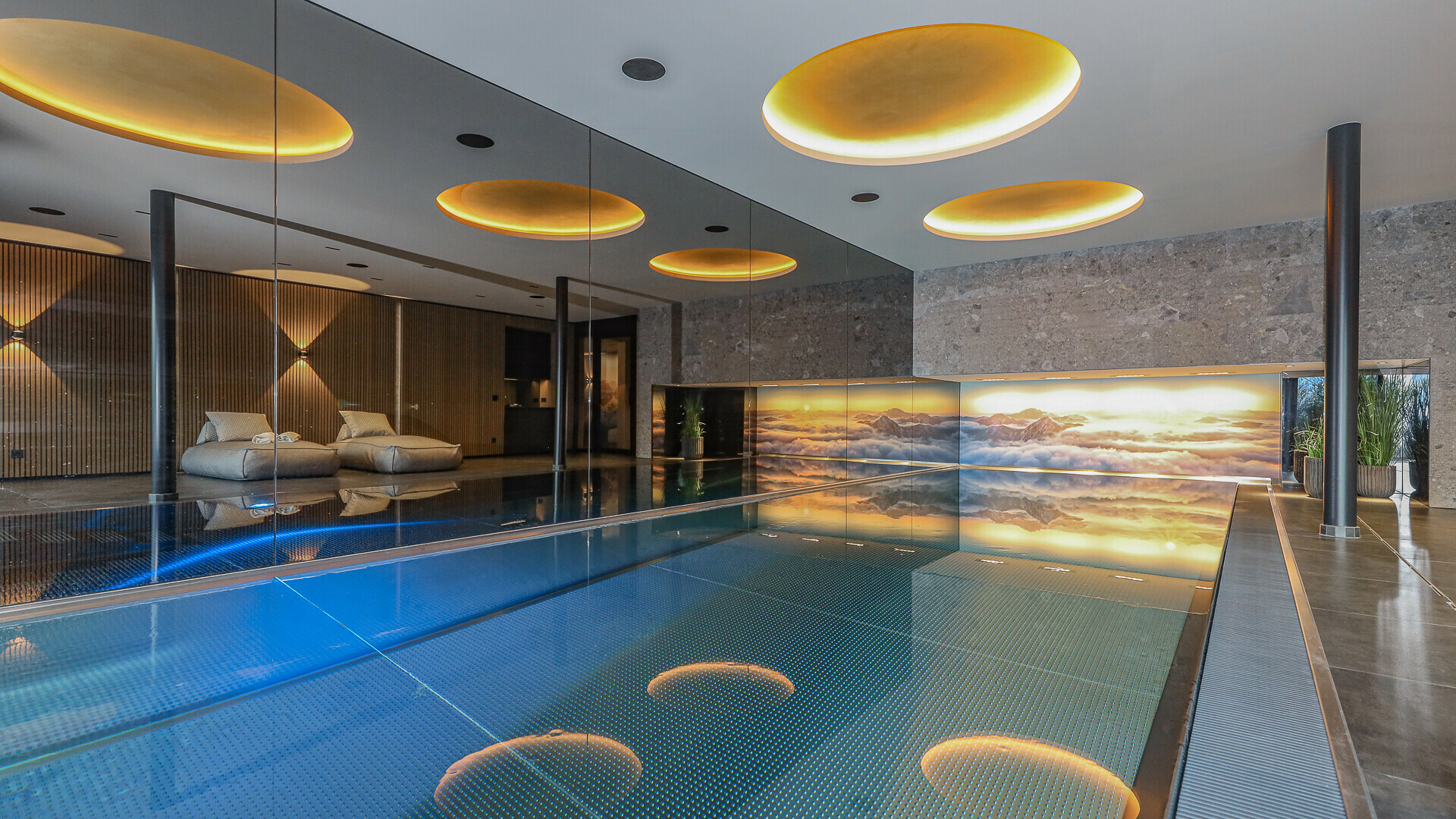 Thumbnail von THE LUXURY DIAMOND MOUNTAIN HOME