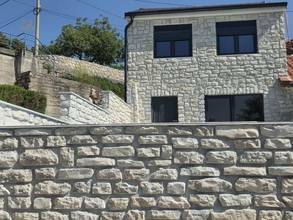 Thumbnail von Mediterranes Steinhaus mit Pool und Meerblick