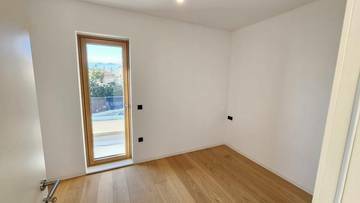 Thumbnail von Neue Wohnung mit schönem Meerblick