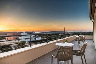 Thumbnail von Attraktive Villa mit Pool in ruhiger Lage bei Sukosan in der Region Zadar