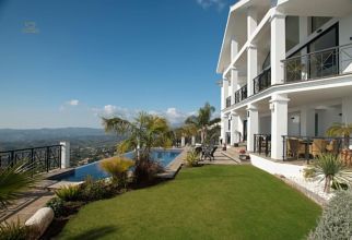 Thumbnail von Luxus-Villa in Mijas R2373209