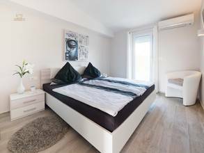 Thumbnail von Reihenendhaus in attraktiver Lage nahe dem Meer