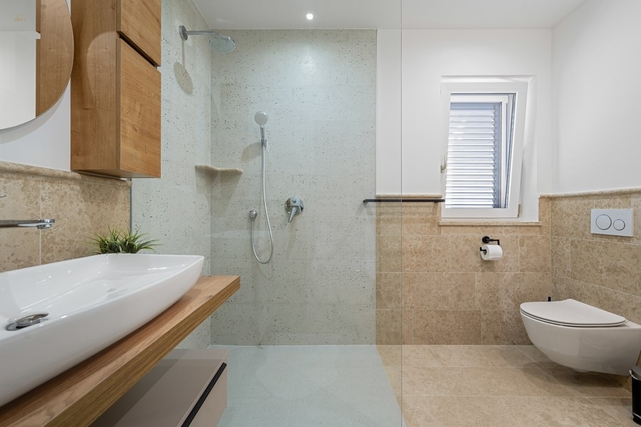 Thumbnail von Apartmenthaus mit wunderschönem Meerblick