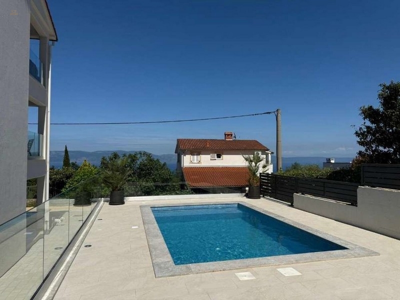 Thumbnail von Apartmenthaus mit wunderschönem Meerblick