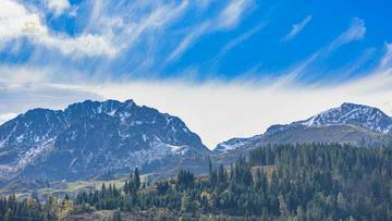 Thumbnail von Grundstück mit Baugenehmigung für Doppel- oder Mehrfamilienhaus