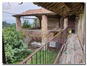 Thumbnail von Immogold Italien Piemont Freistehendes Bauernhaus zum renovieren mit großem Potenzial