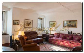 Thumbnail von Großes, vom Grün umgebenes Bauernhaus mit riesigem Grundstück in Murazzano