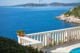 Thumbnail von Středozemní vila přímo u moře, oblast Dubrovník