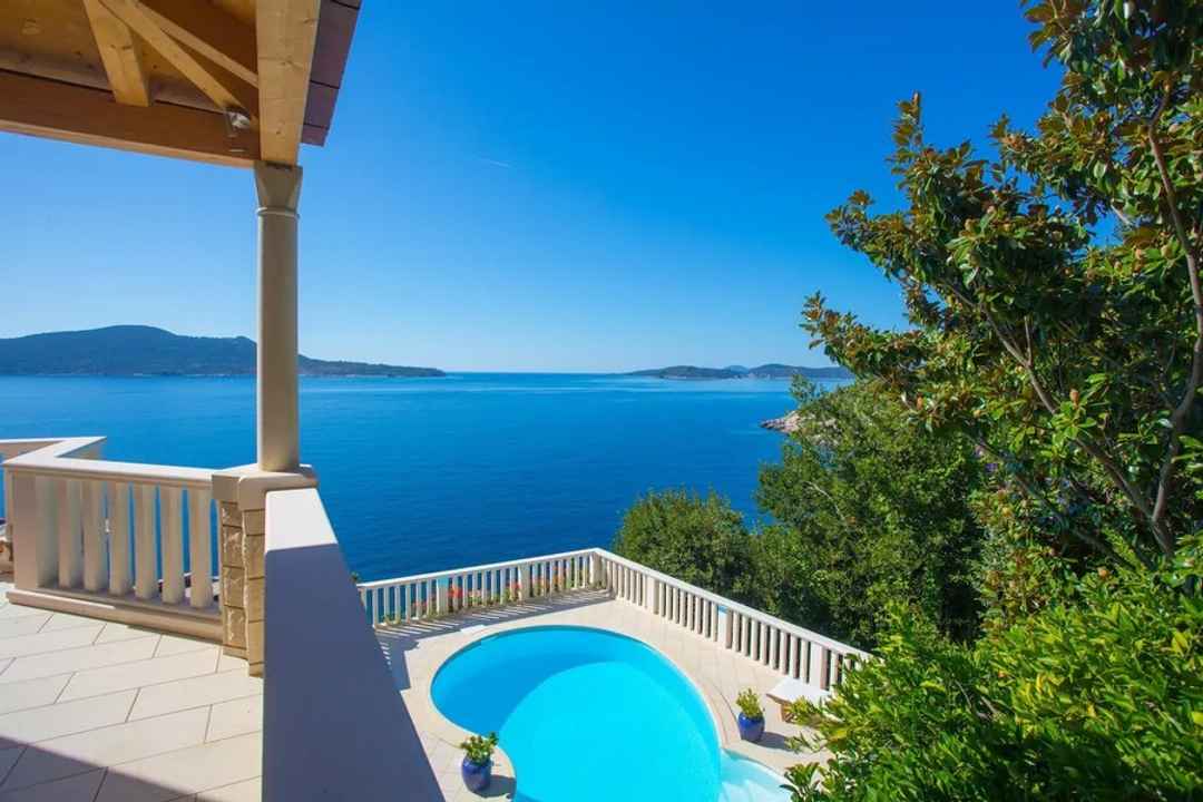 Villa méditerranéenne en bord de mer, région de Dubrovnik