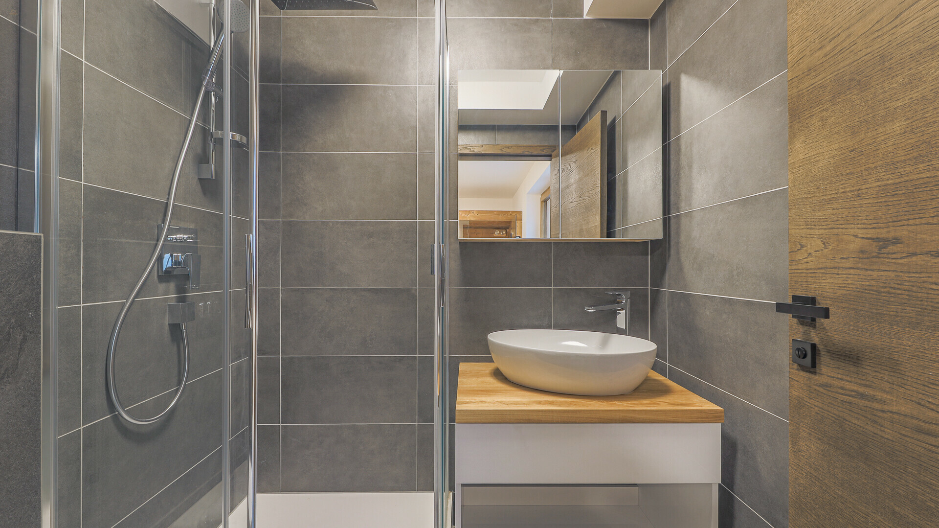 Thumbnail von exklusives Neubauchalet in zentraler Ruhelage