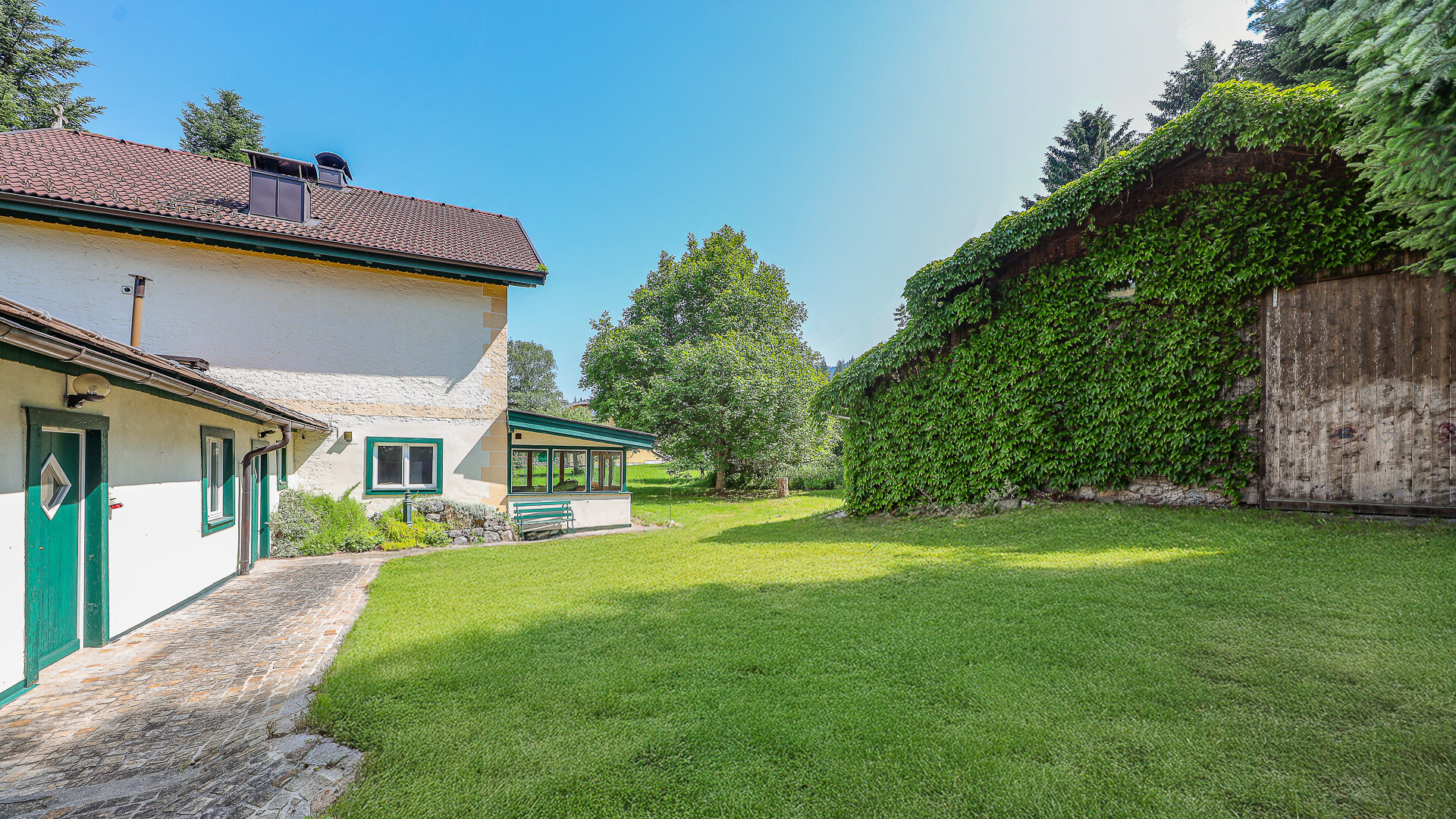 Thumbnail von Gewerbegrundstück in frequentierter Lage