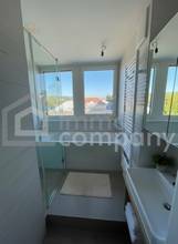 Thumbnail von Dachgeschossmaisonette mit einer Traumterrasse und vollmöblierter Küche