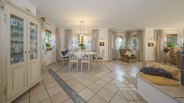 Thumbnail von Gepflegtes Landhaus mit schönem Ausblick in sonniger Ruhelage