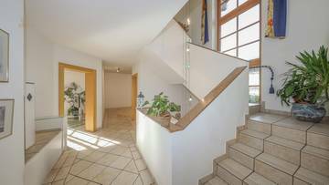 Thumbnail von Gepflegtes Landhaus mit schönem Ausblick in sonniger Ruhelage