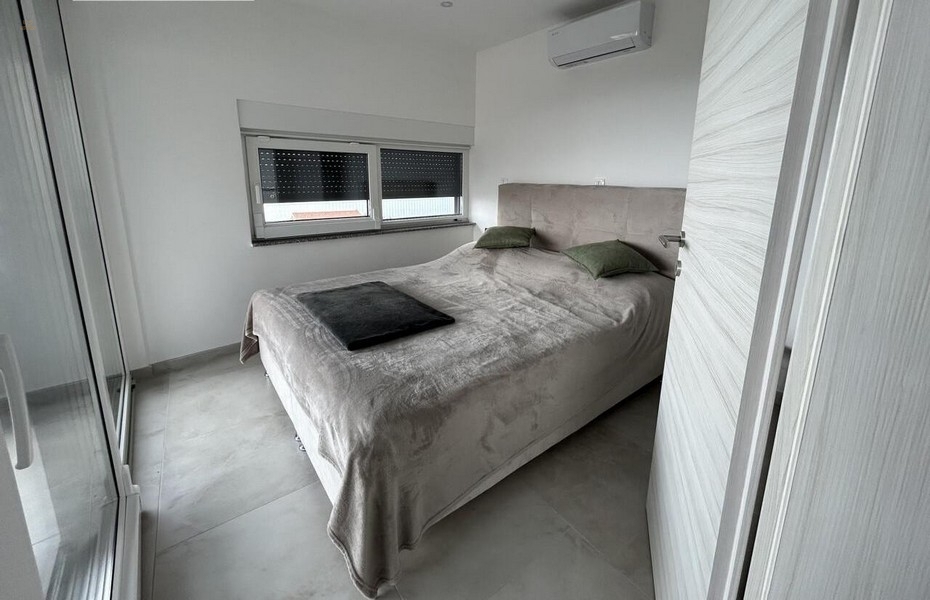 Thumbnail von Penthouse mit Dachterrasse und Pool