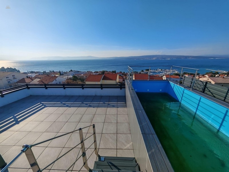 Thumbnail von Penthouse mit Dachterrasse und Pool