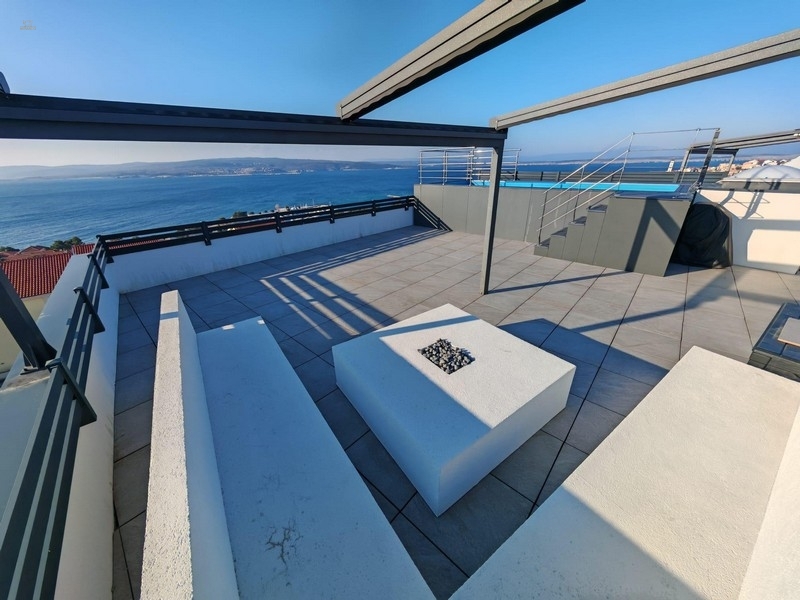 Thumbnail von Penthouse mit Dachterrasse und Pool