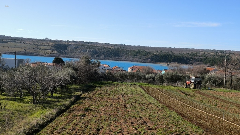 Baugrund mit Meerblick