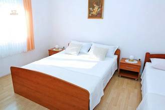 Thumbnail von Apartmenthaus nahe dem Meer, Insel Pag