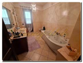 Thumbnail von Freistehende Villa mit Garten Moderner Komfort und viel Platz