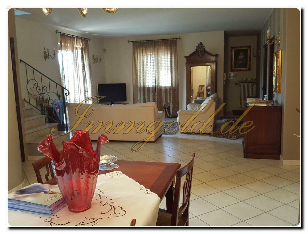 Thumbnail von Freistehende Villa mit Garten Moderner Komfort und viel Platz