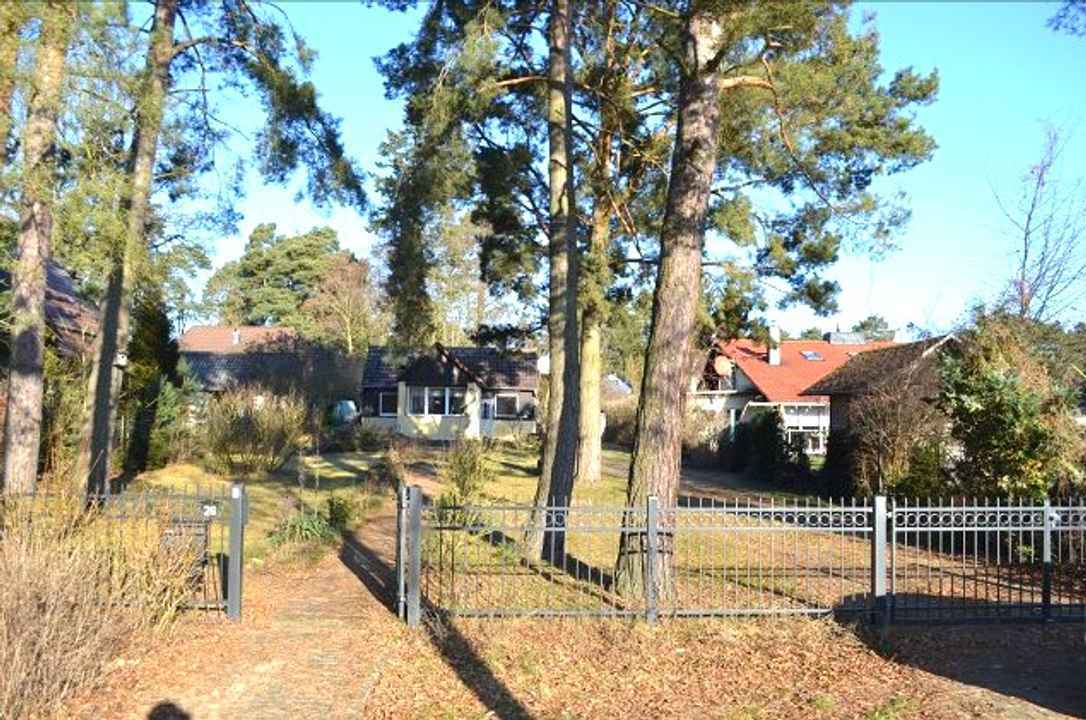 Baugrundstück in Eggersdorf - auch doppelte Fläche erwerblich