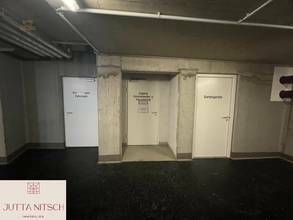 Thumbnail von Barrierefreie Gartenwohnung mit zwei Terrassen und zwei Garagenplätzen - Gießhübl Zentrum