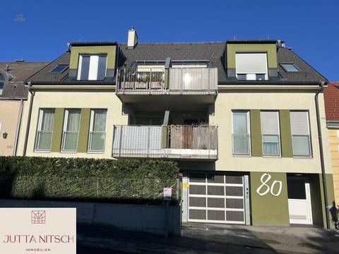 Barrierefreie Gartenwohnung mit zwei Terrassen und zwei Garagenplätzen - Gießhübl Zentrum