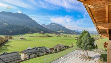 Thumbnail von Güneşli en iyi konumda panoramik manzaralı arsa