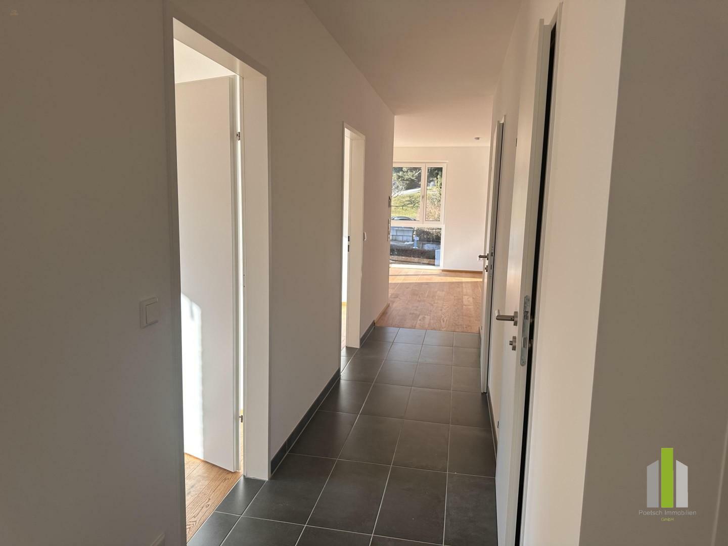 Thumbnail von Lichtdurchflutete 4-Zimmer-Terrassenwohnung mit Blick ins Grüne