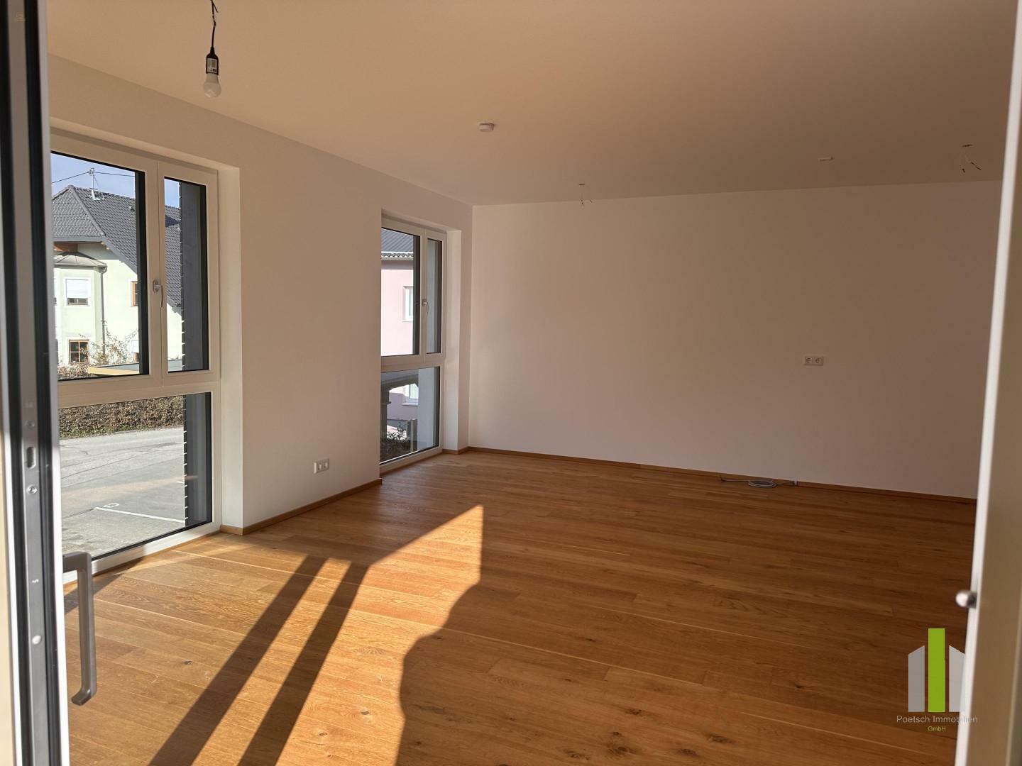 Thumbnail von Lichtdurchflutete 4-Zimmer-Terrassenwohnung mit Blick ins Grüne