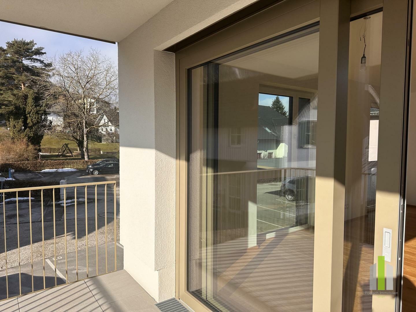 Thumbnail von Lichtdurchflutete 4-Zimmer-Terrassenwohnung mit Blick ins Grüne