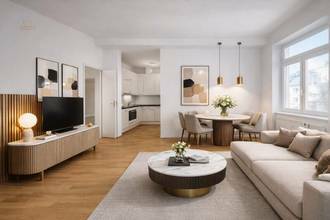 Thumbnail von Ruhiger Innenhofblick trifft Citynähe – stilvolle 2 Zimmer Altbauwohnung im 3. Liftstock