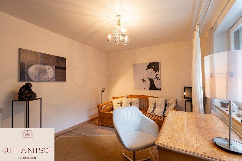 Thumbnail von Charmante Terrassenvilla mit Wienerwaldblick - Breitenfurt