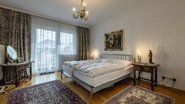 Thumbnail von Domizil mit Potenzial in zentrumsnaher Ruhelage - Ski Out