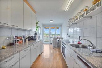 Thumbnail von Helle Wohnung mit intelligentem Grundriss und naturnaher Lage