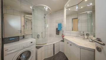 Thumbnail von 4-Zimmerwohnung in zentraler Ruhelage mit schönem Ausblick