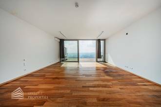 Thumbnail von Jedinečný výhled na Vídeň! Garsoniéra s terasou na Kahlenbergu