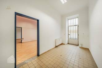 Thumbnail von 広々とした3部屋のオフィス、大きな倉庫、自家用車の出入り口付き、ランドストラー近く