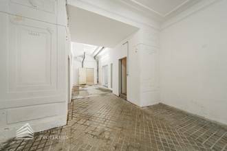 Thumbnail von 広々とした3部屋のオフィス、大きな倉庫、自家用車の出入り口付き、ランドストラー近く