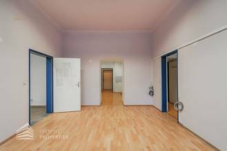 Thumbnail von 広々とした3部屋のオフィス、大きな倉庫、自家用車の出入り口付き、ランドストラー近く