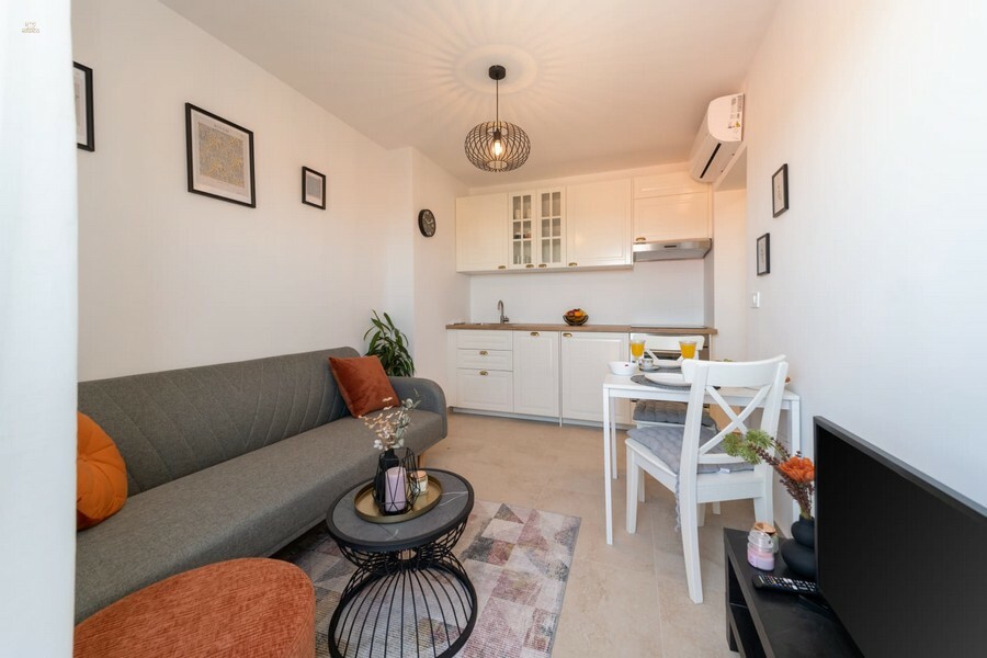 Thumbnail von Möblierte Wohnung mit Meerblick