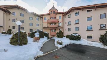 Thumbnail von Dachgeschosswohnung mit Turmzimmer und Panorama-Ausblick