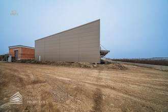 Thumbnail von Skladová hala v průmyslové zóně Münchendorf – flexibilně použitelná